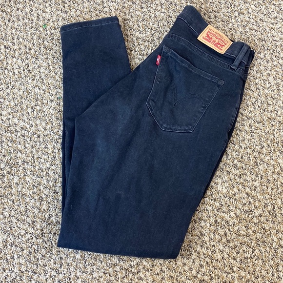 Levi’s Curvy Skinny distressed Jeans - Picture 3 of 10